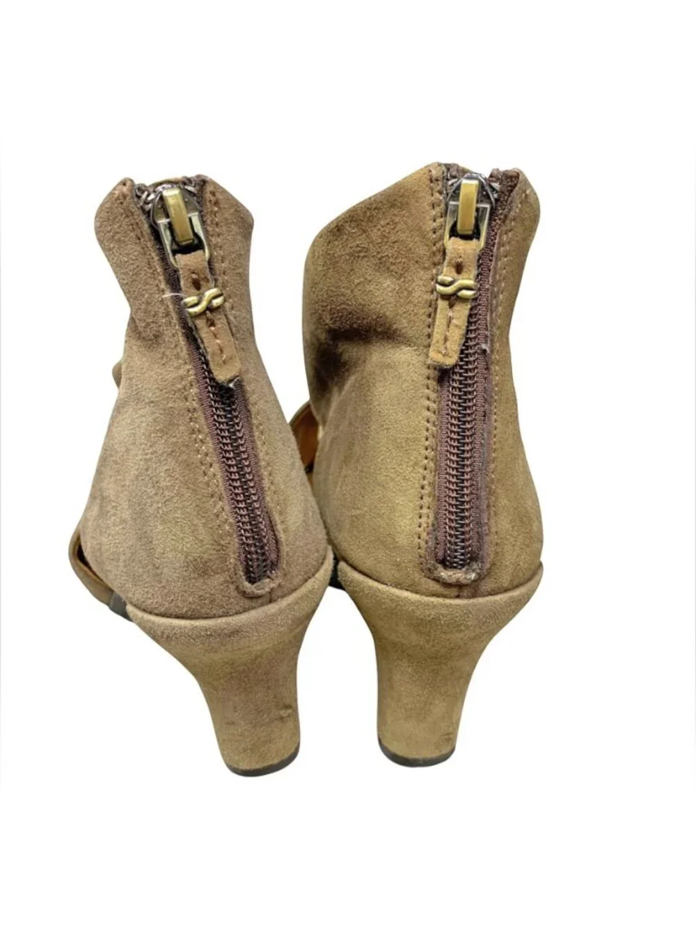 Earthies Syriana Taupe Suede Criss Cross Straps Peep Toe Heel